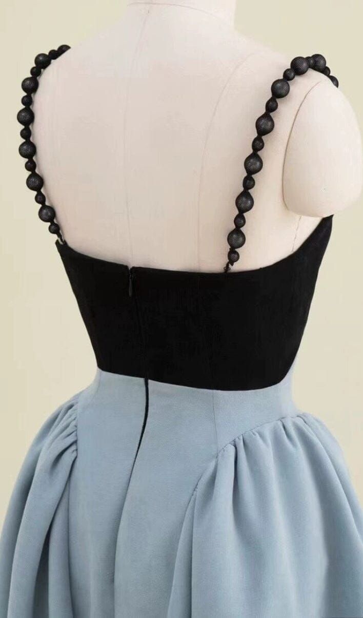 sweatheart midi dress